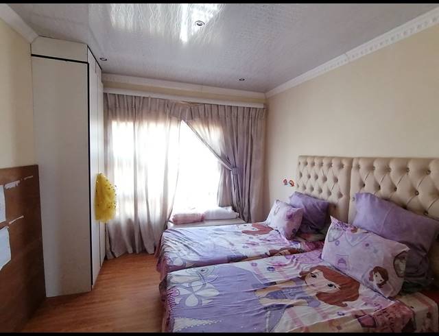 3 BEDROOM FREESTANDING SOLD IN MEIRINGSPARK